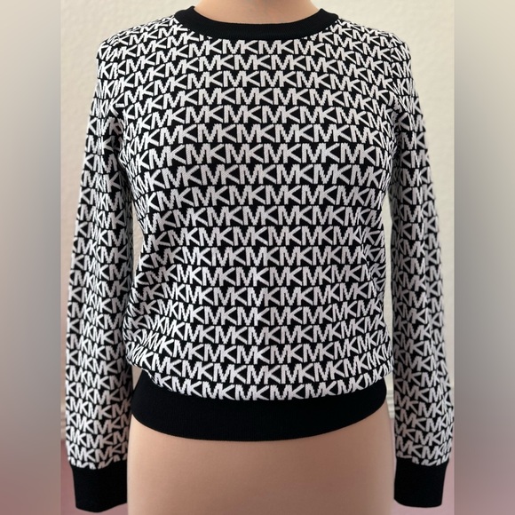 Michael Kors Sweaters - Micheal Kors sweater XS